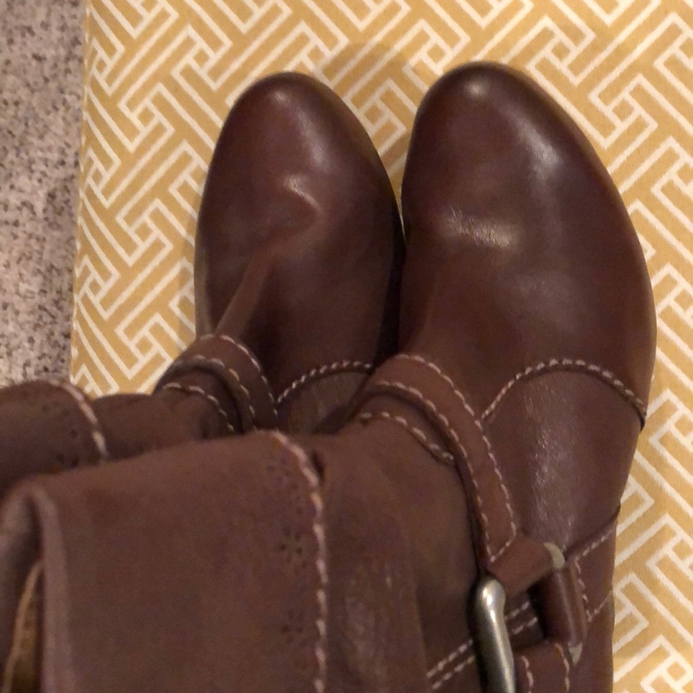 Vintage Fossil Brown Slouchy boots - Picture 4 of 6